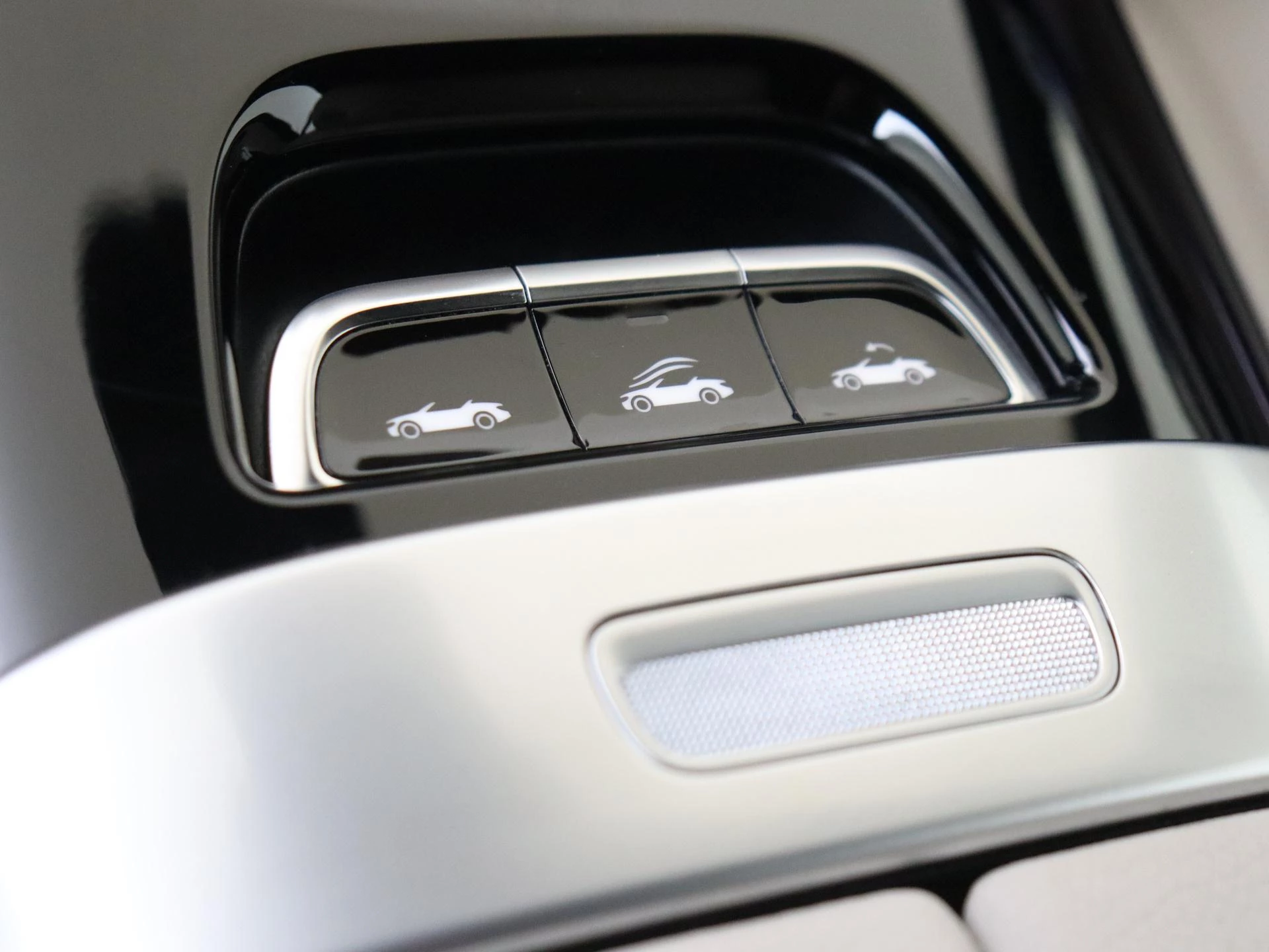 Mercedes-Benz-CLE-image-20