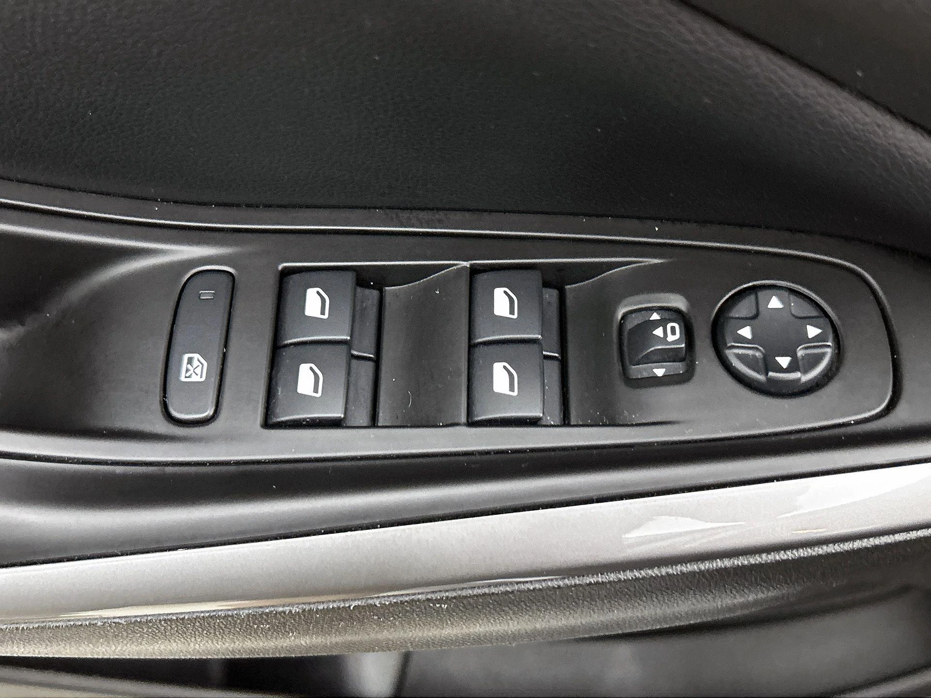 Opel-Grandland-image-34