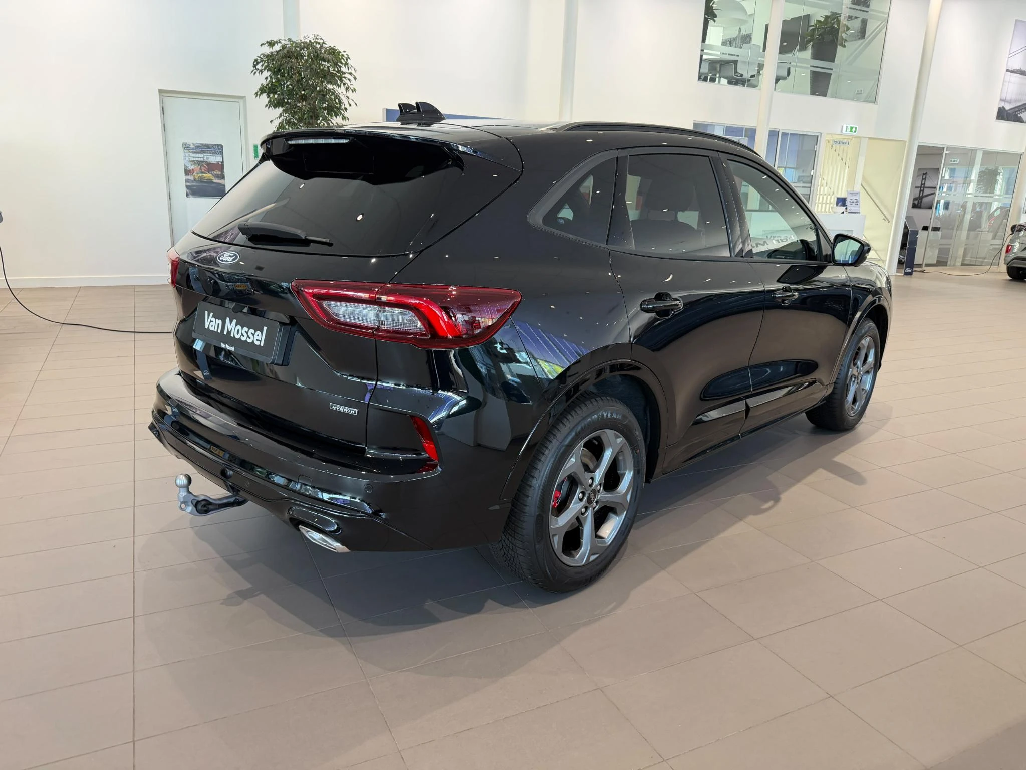 Ford-Kuga-image-8