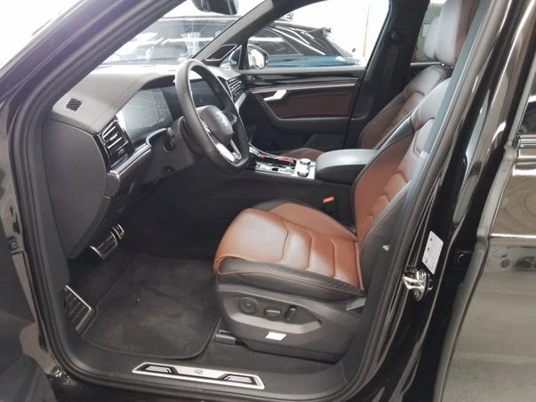Volkswagen Touareg TDI 4Motion Tiptronic R-Line /MatrixLED