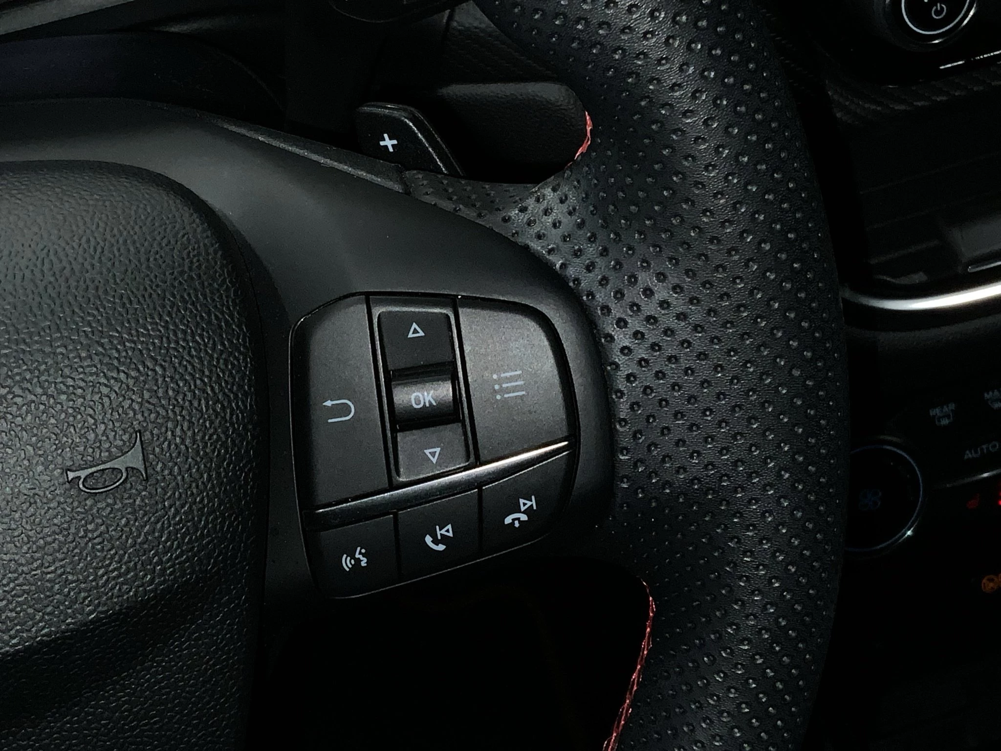 Ford Puma ST-LINE X Auto. | E-HK | Pano | ACC