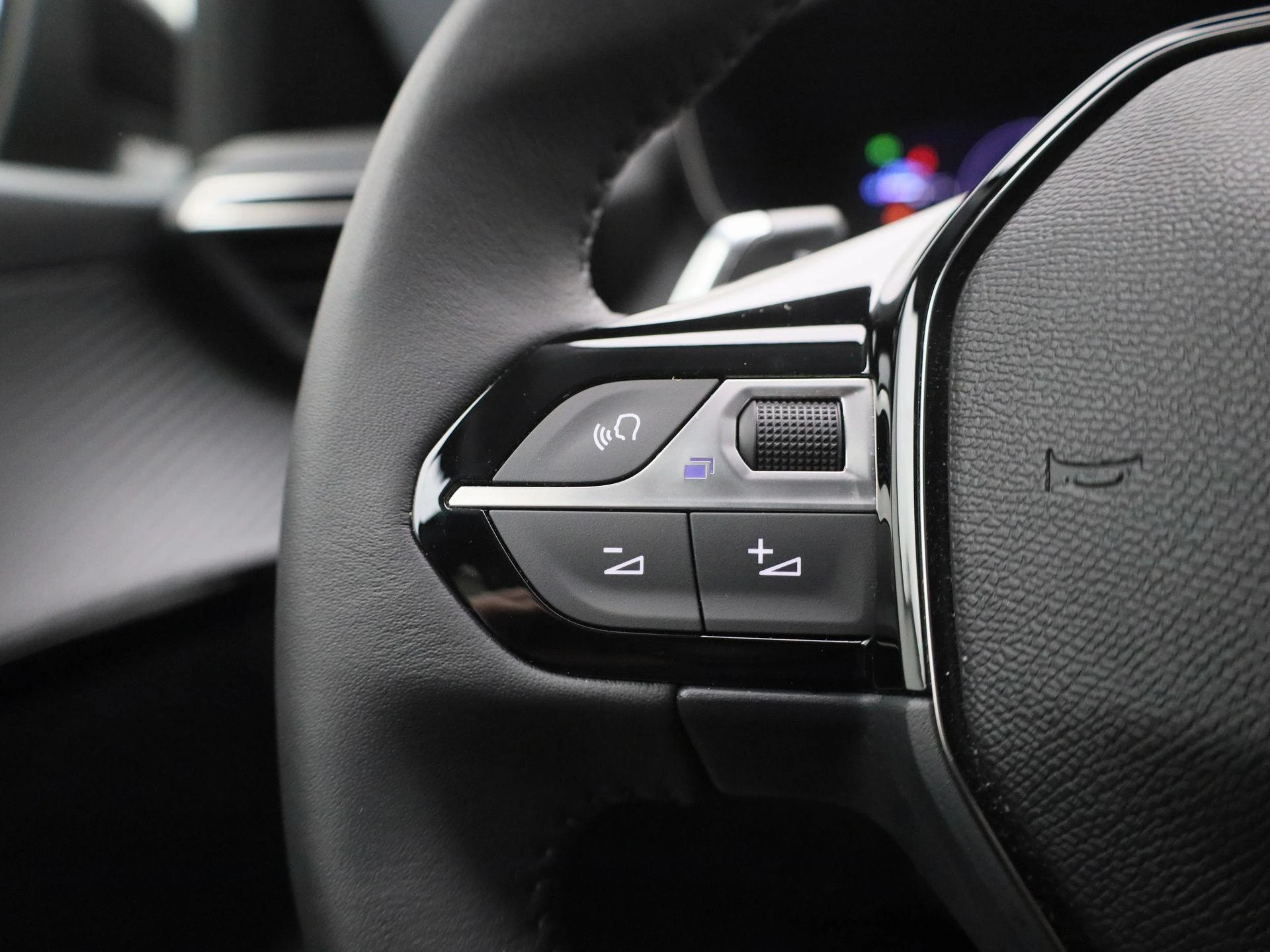 Peugeot 208 - 20