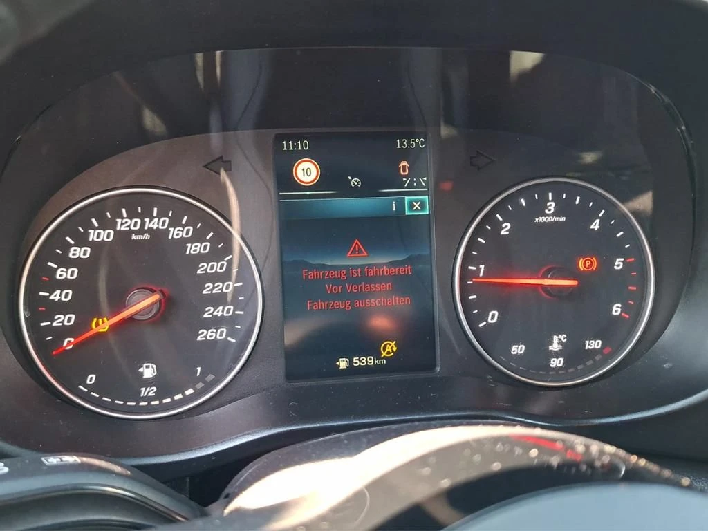Mercedes-Benz-Vito 116-image-14