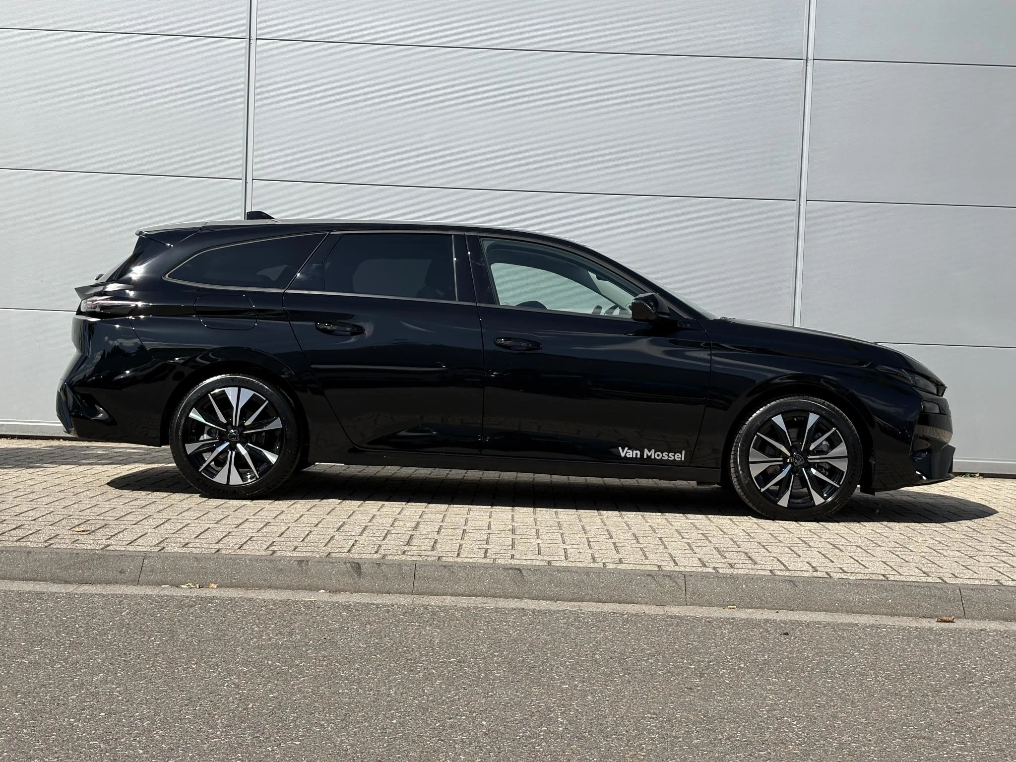 Peugeot-308-image-6