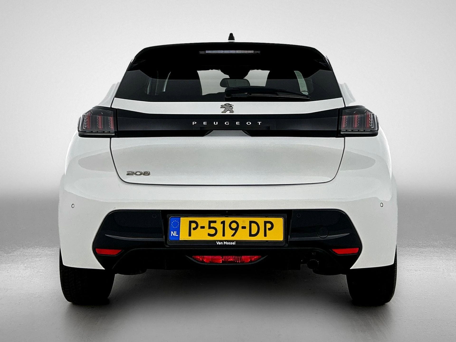 Peugeot-208-image-2