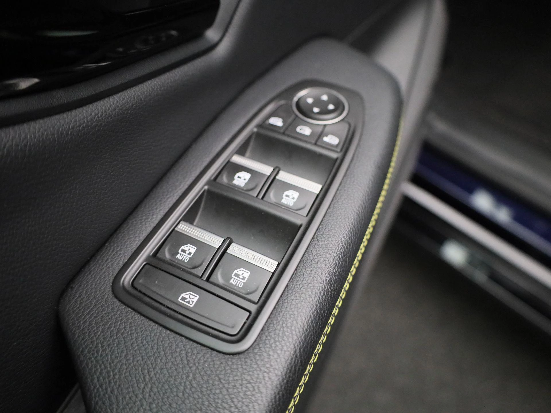 Renault-Megane E-Tech-image-28