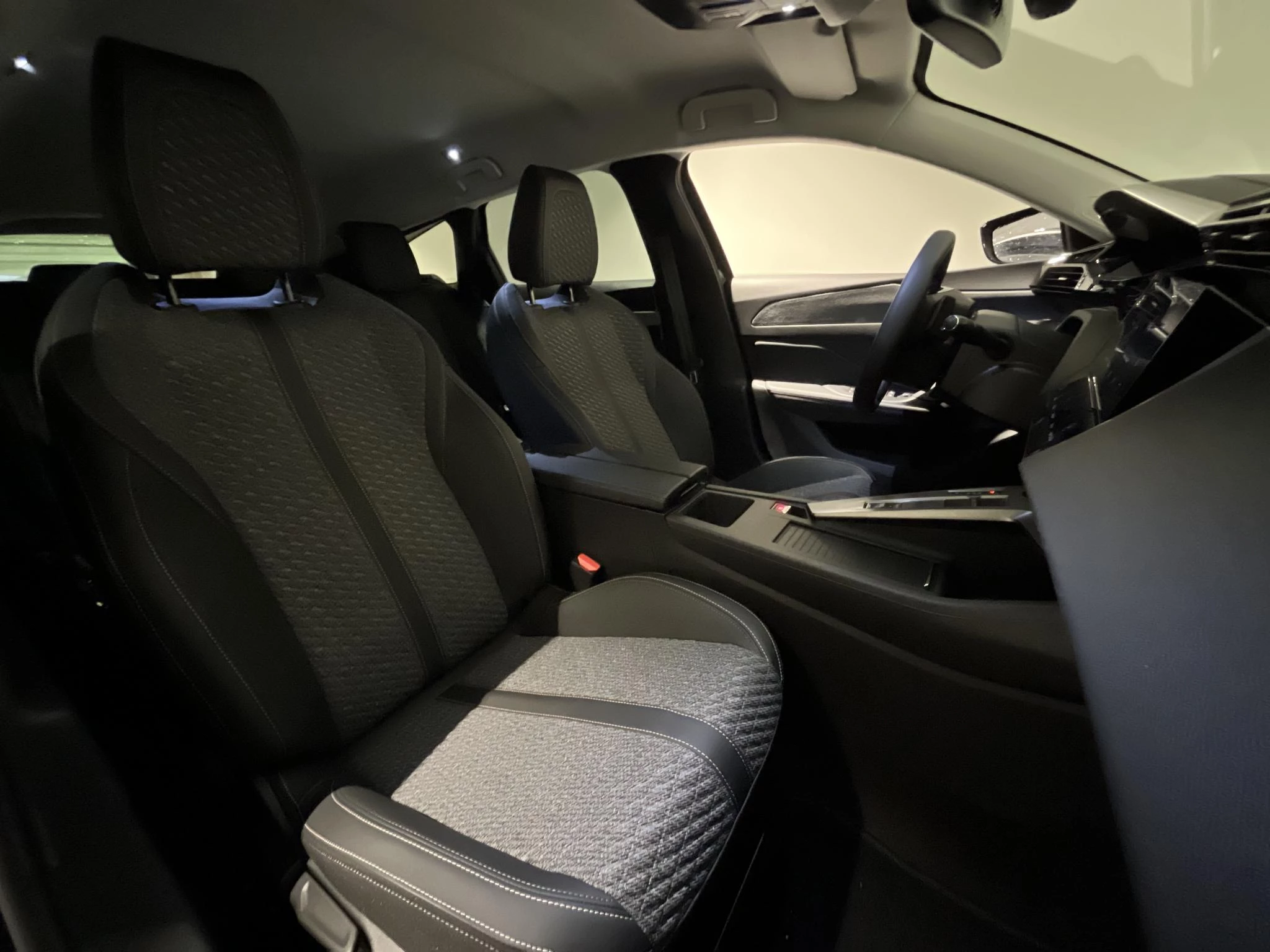 Peugeot-308-image-17