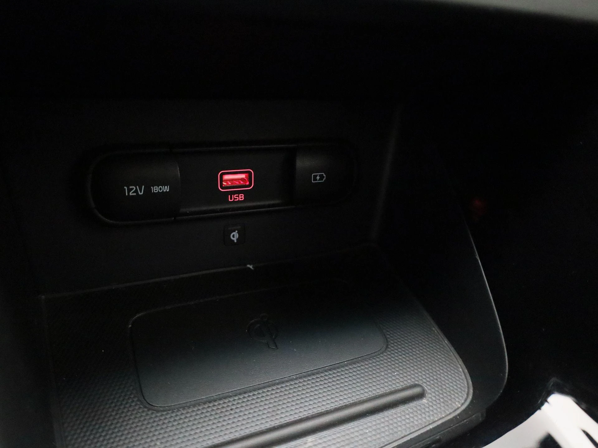 Kia-Niro-image-21