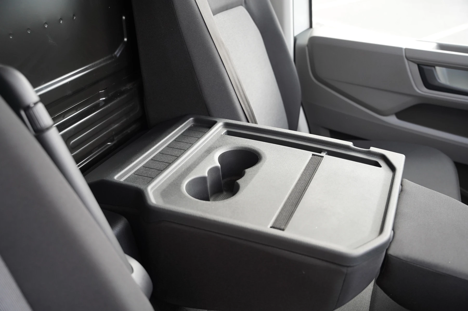 Volkswagen-Crafter-image-9