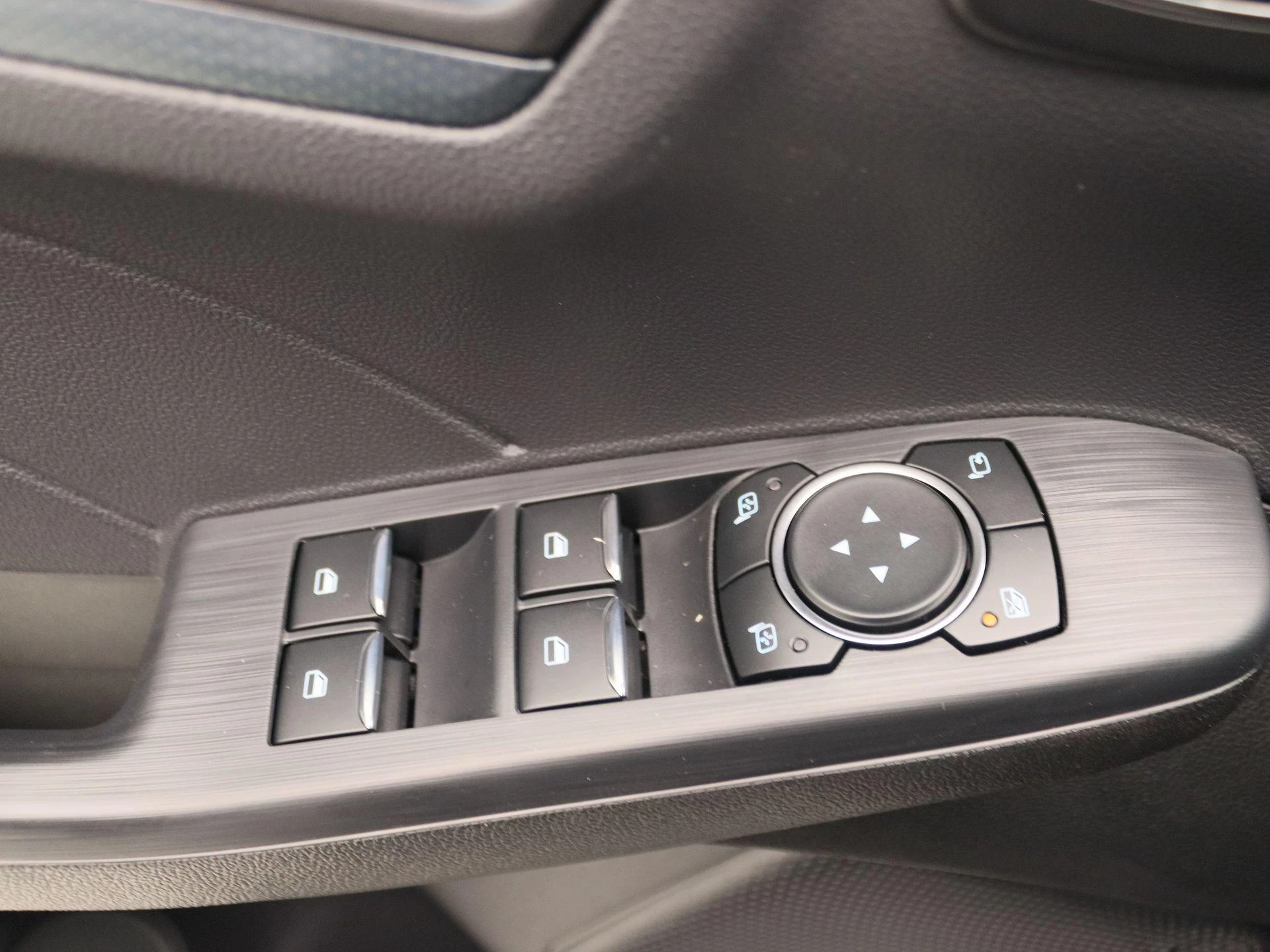 Ford-Kuga-image-22