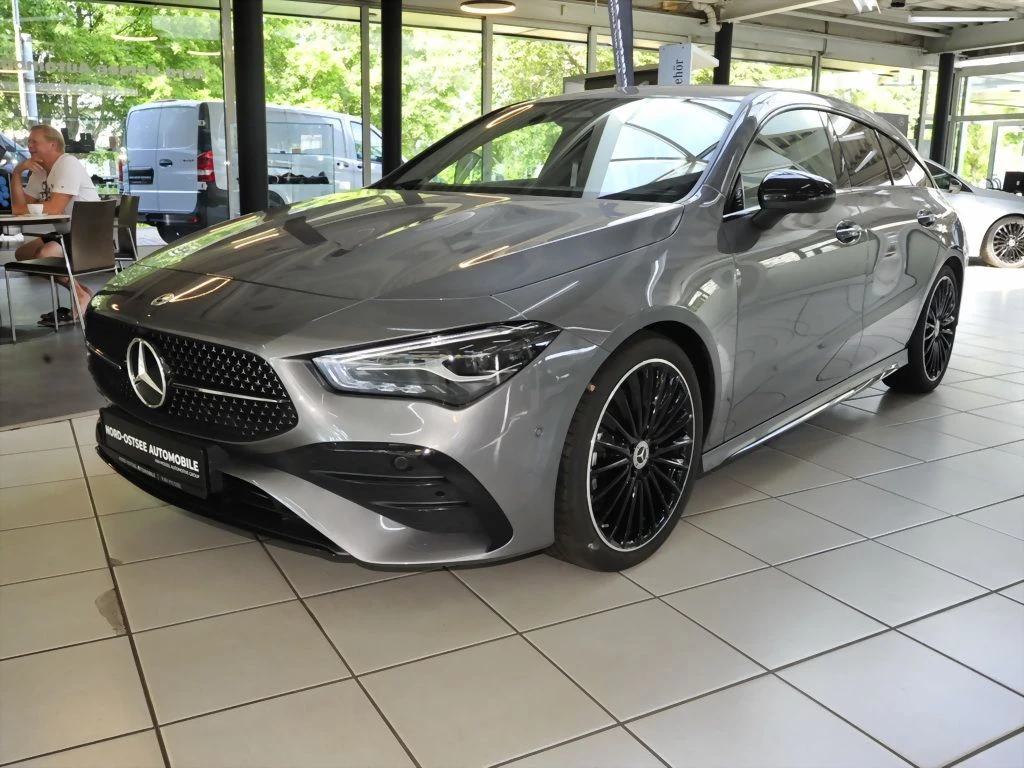 Mercedes-Benz-CLA 200 d-image-6