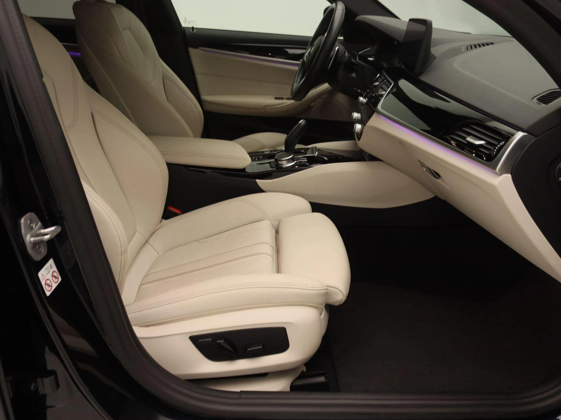 BMW-5 Serie-image-25