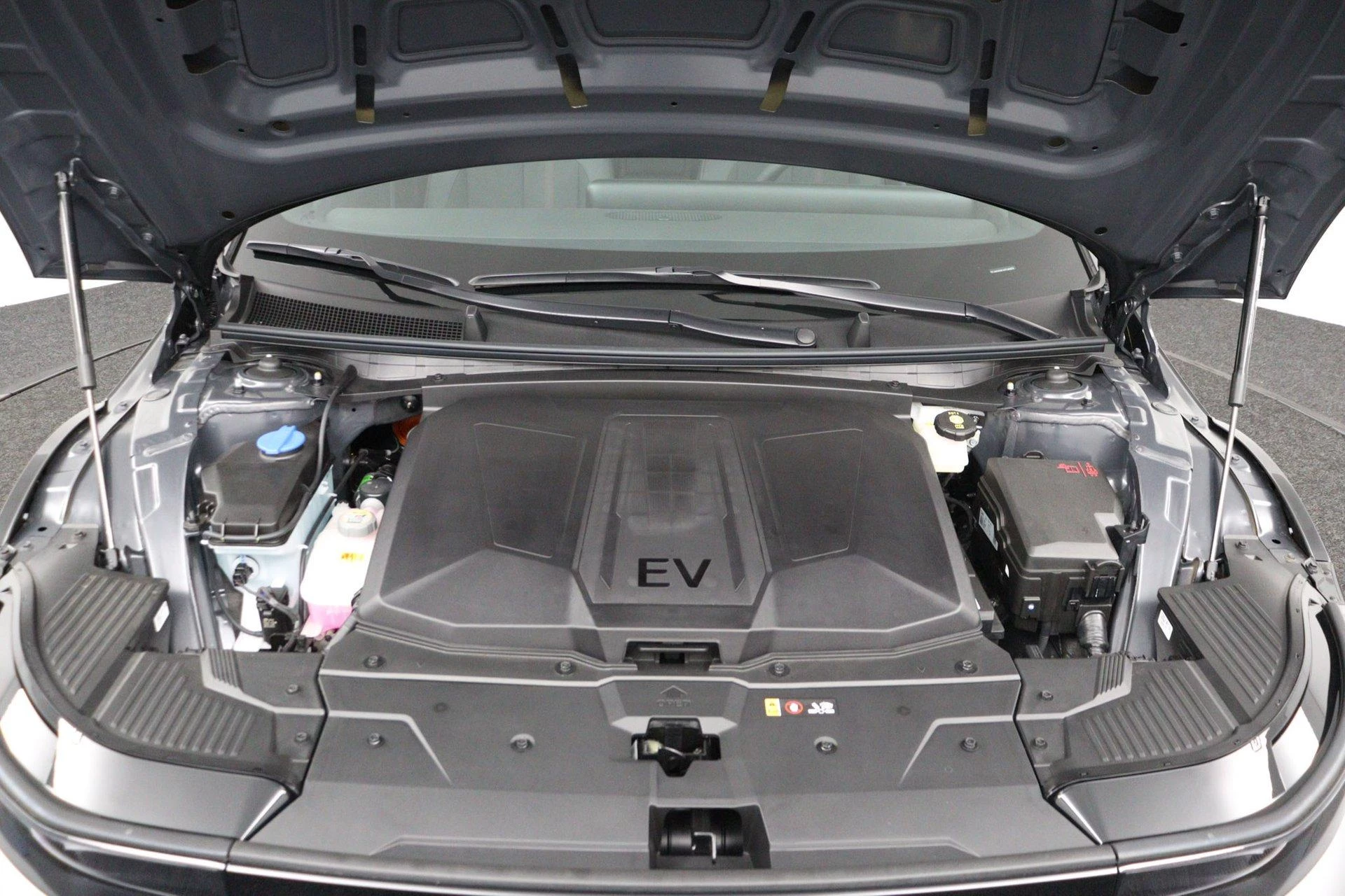 Hyundai-IONIQ 5-image-43