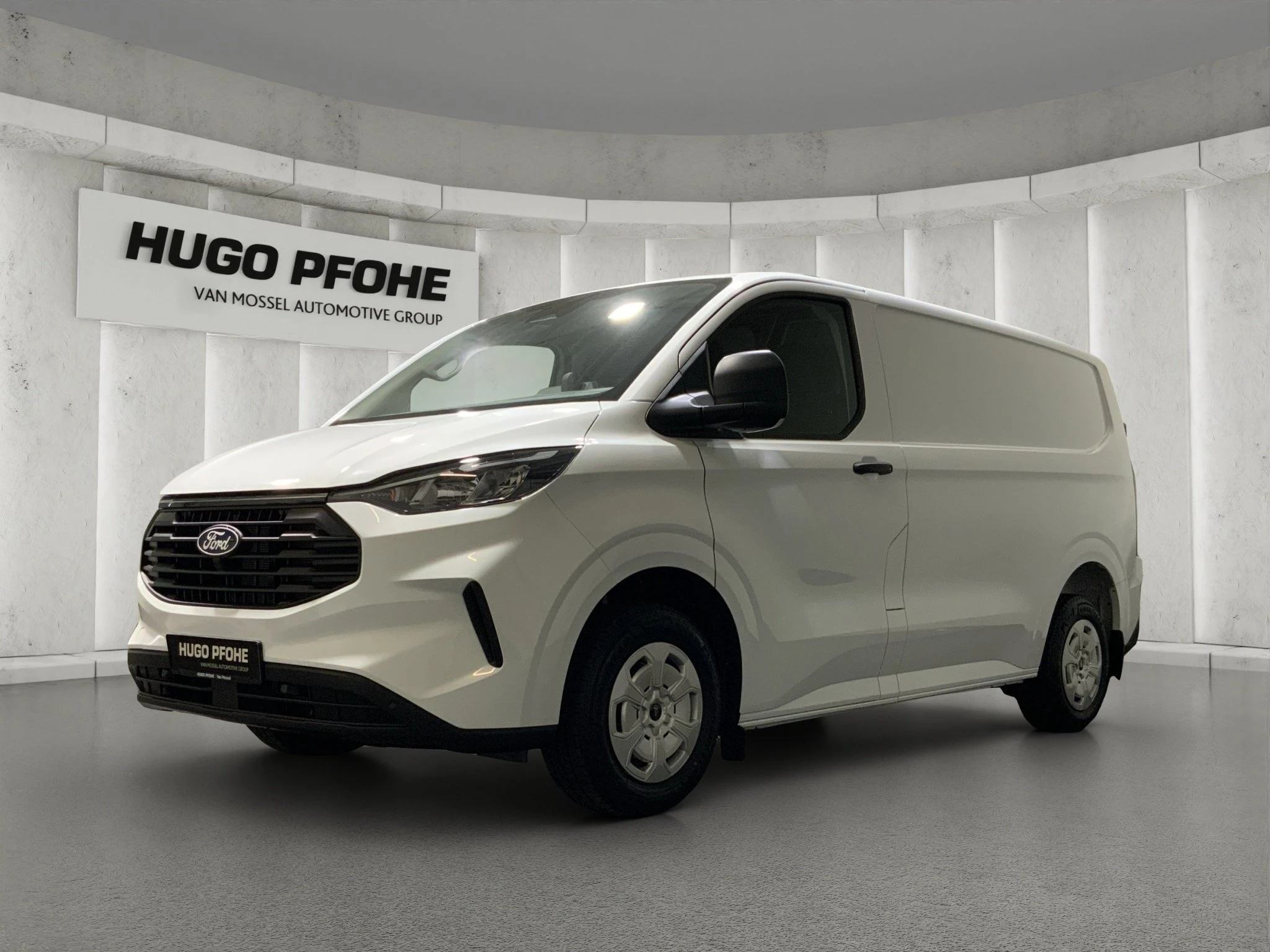 Ford-Transit Custom-image-0