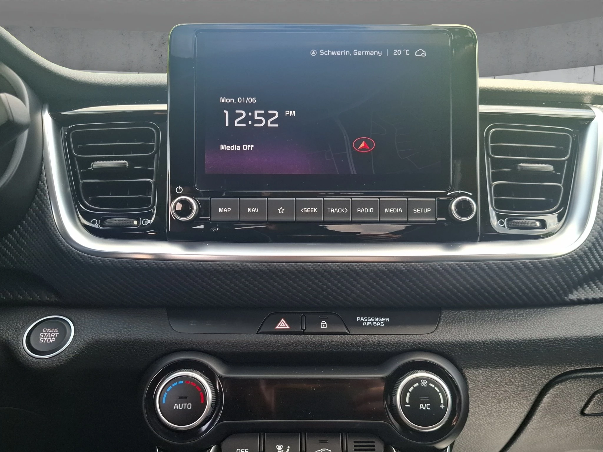 Kia Stonic GT-Line 100 PS 48V Autom. Spirit ACC LED RFK PDC SHZ LEDER *SALE*