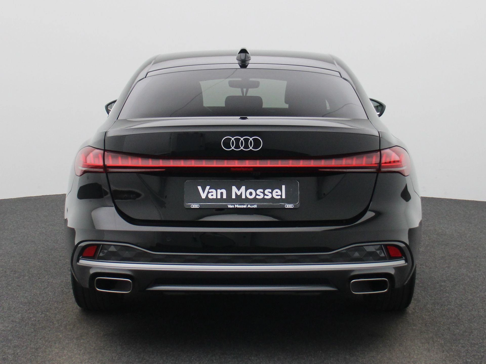 Audi-A5-image-4