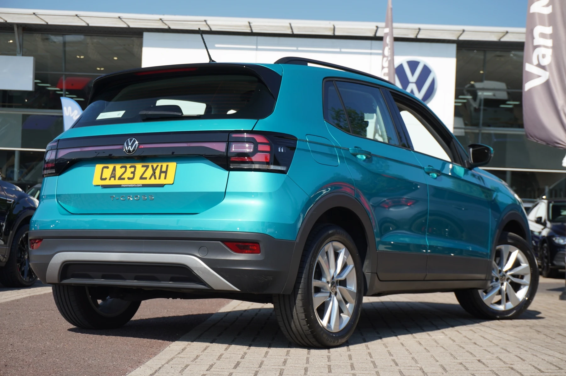 Volkswagen-T-Cross-image-27