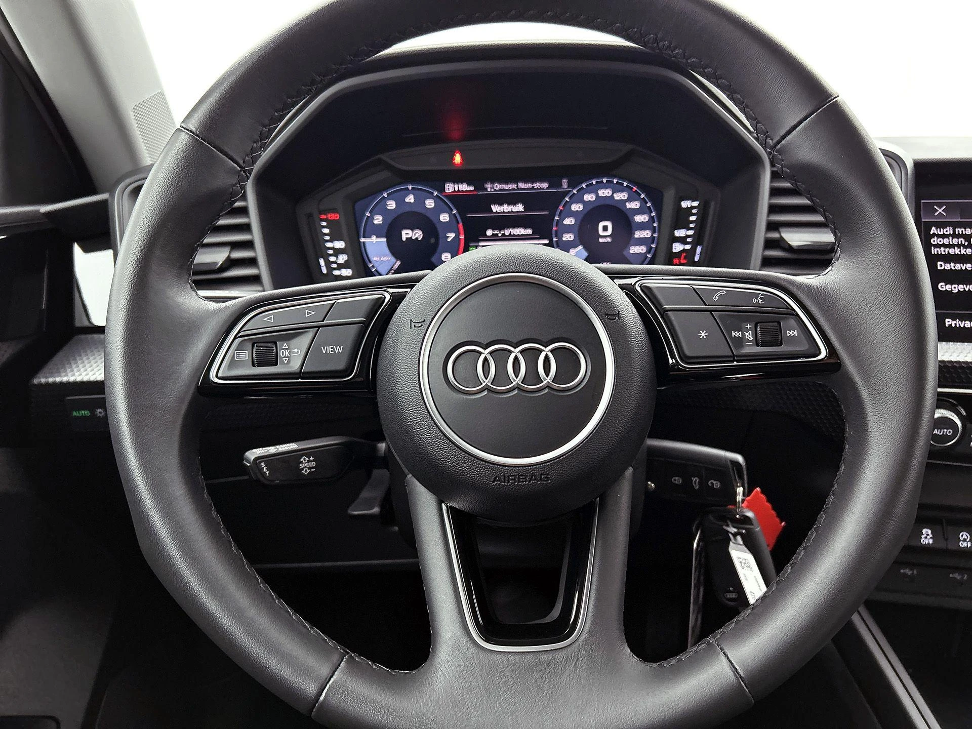 Audi-A1 Sportback-image-13
