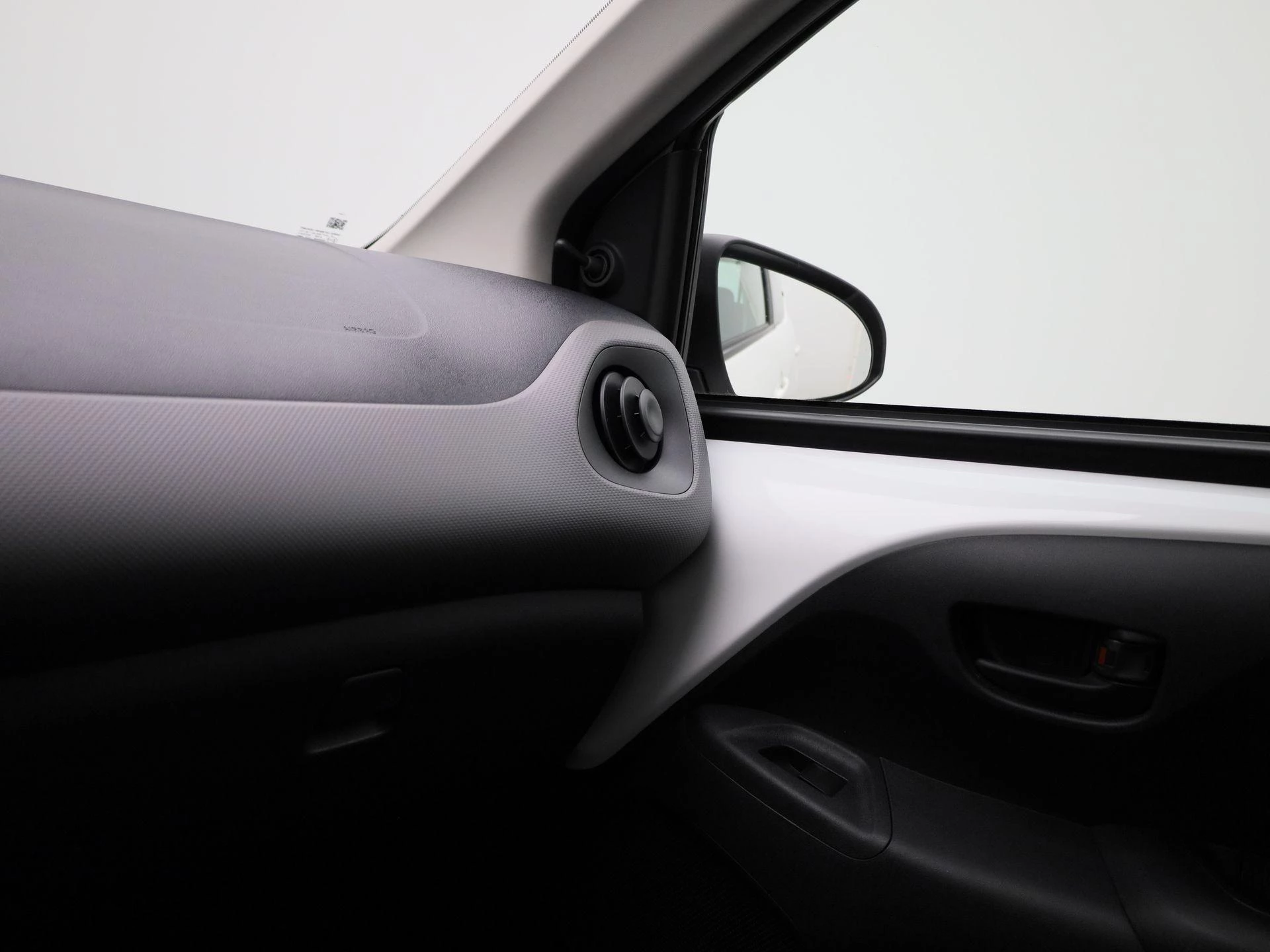 Peugeot-108-image-21