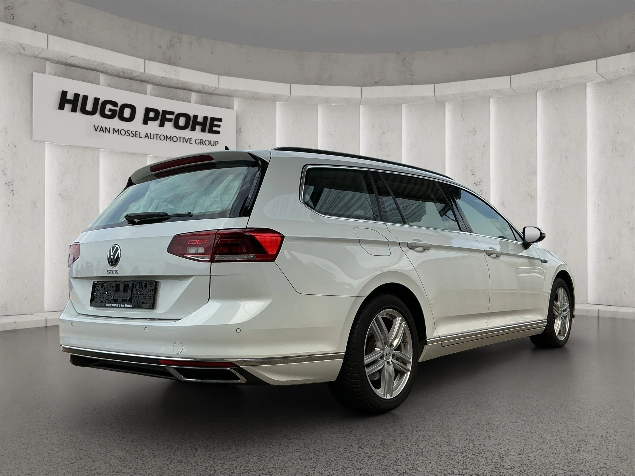 Volkswagen Passat Variant GTE BUSINESSPKT*AHK*LED*LMF