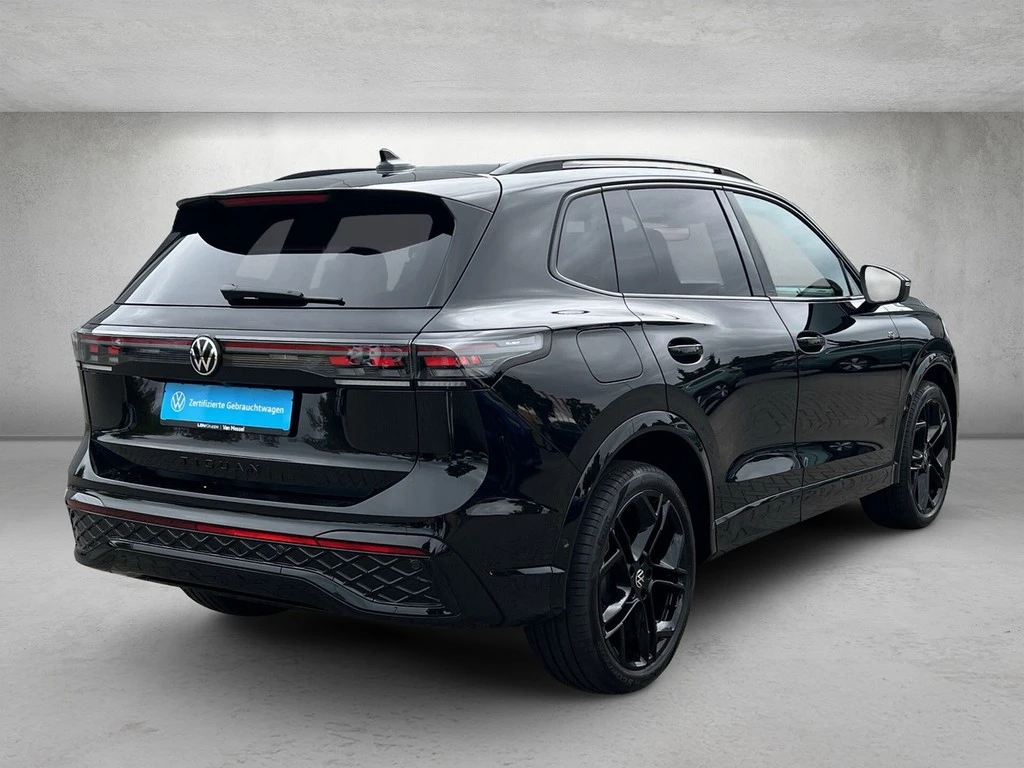 Volkswagen-Tiguan-image-2