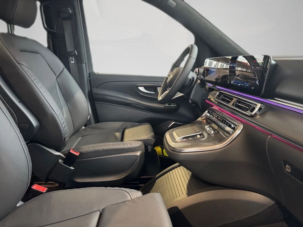 Mercedes-Benz-V-Klasse 300 d-image-14