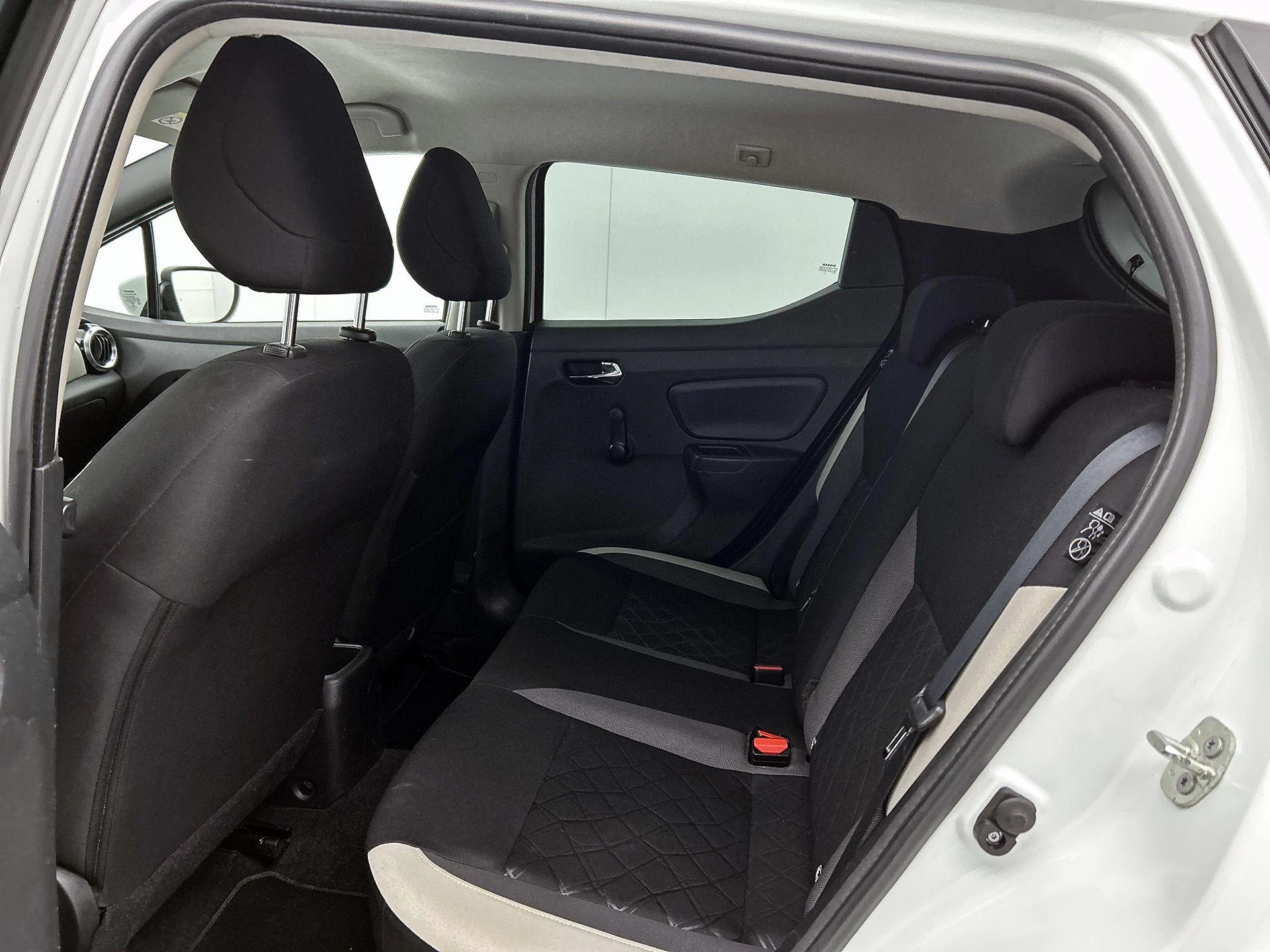 Nissan-Micra-image-25