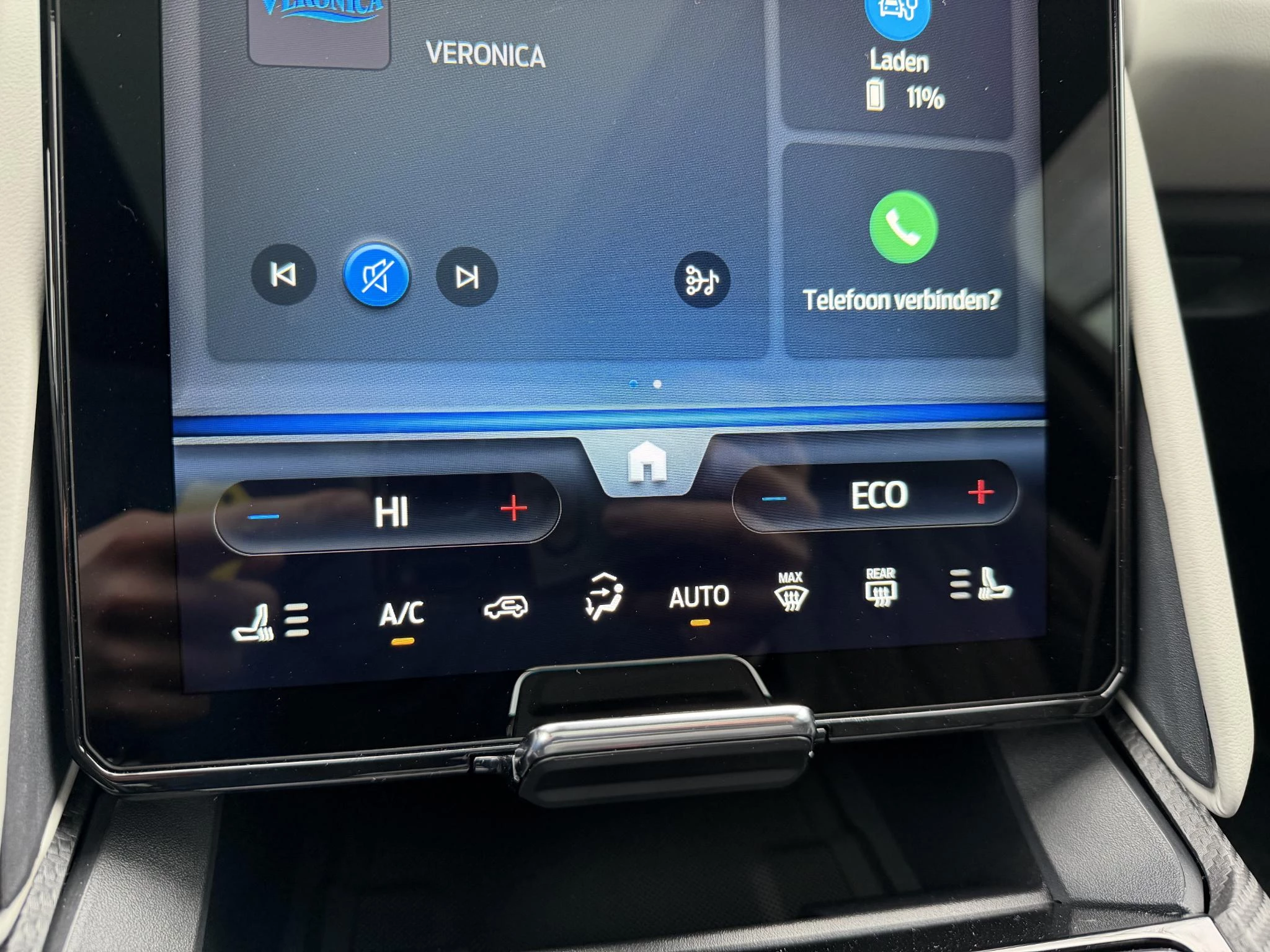 Ford-Explorer-image-12