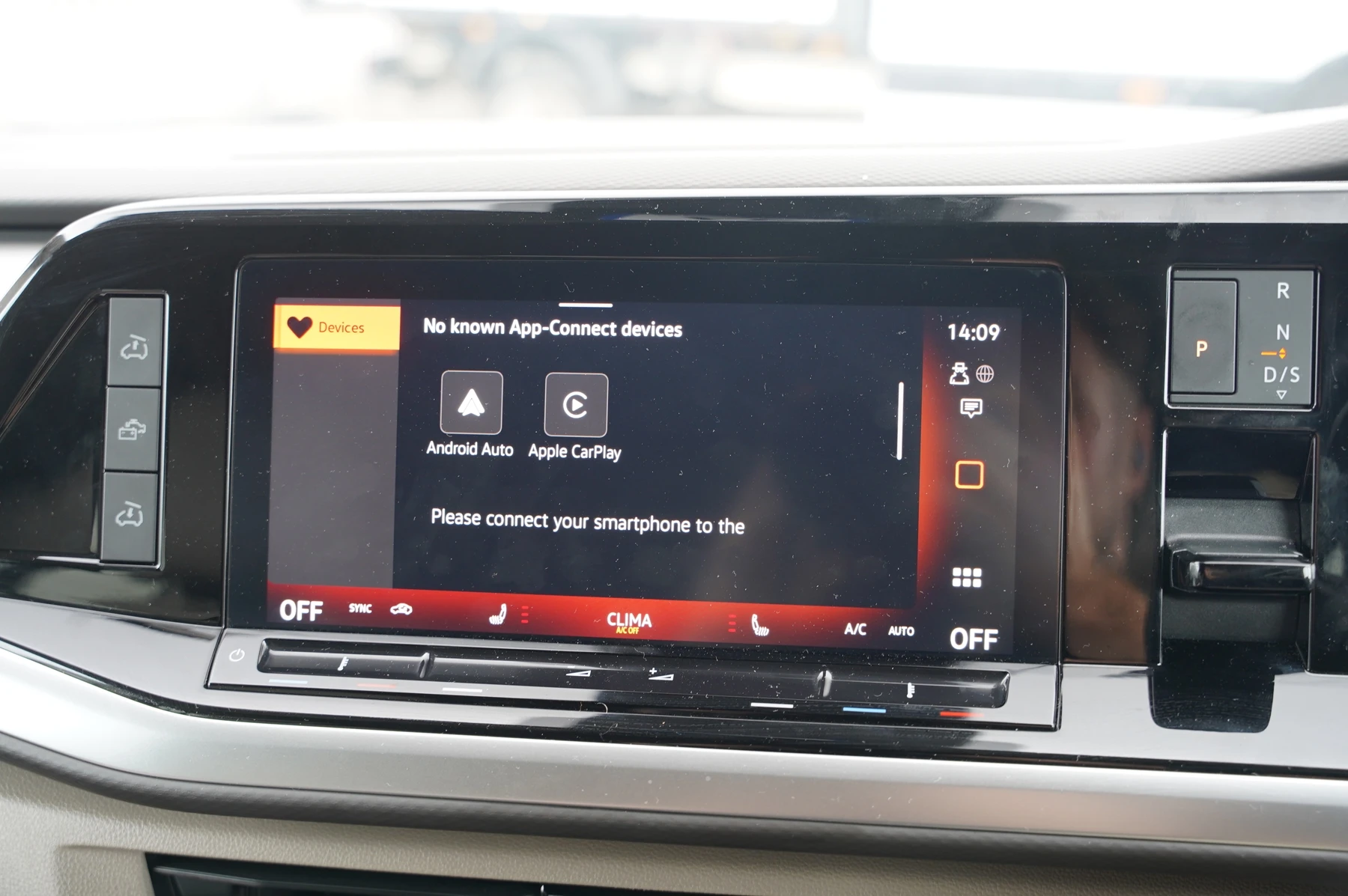 Volkswagen-California-image-26