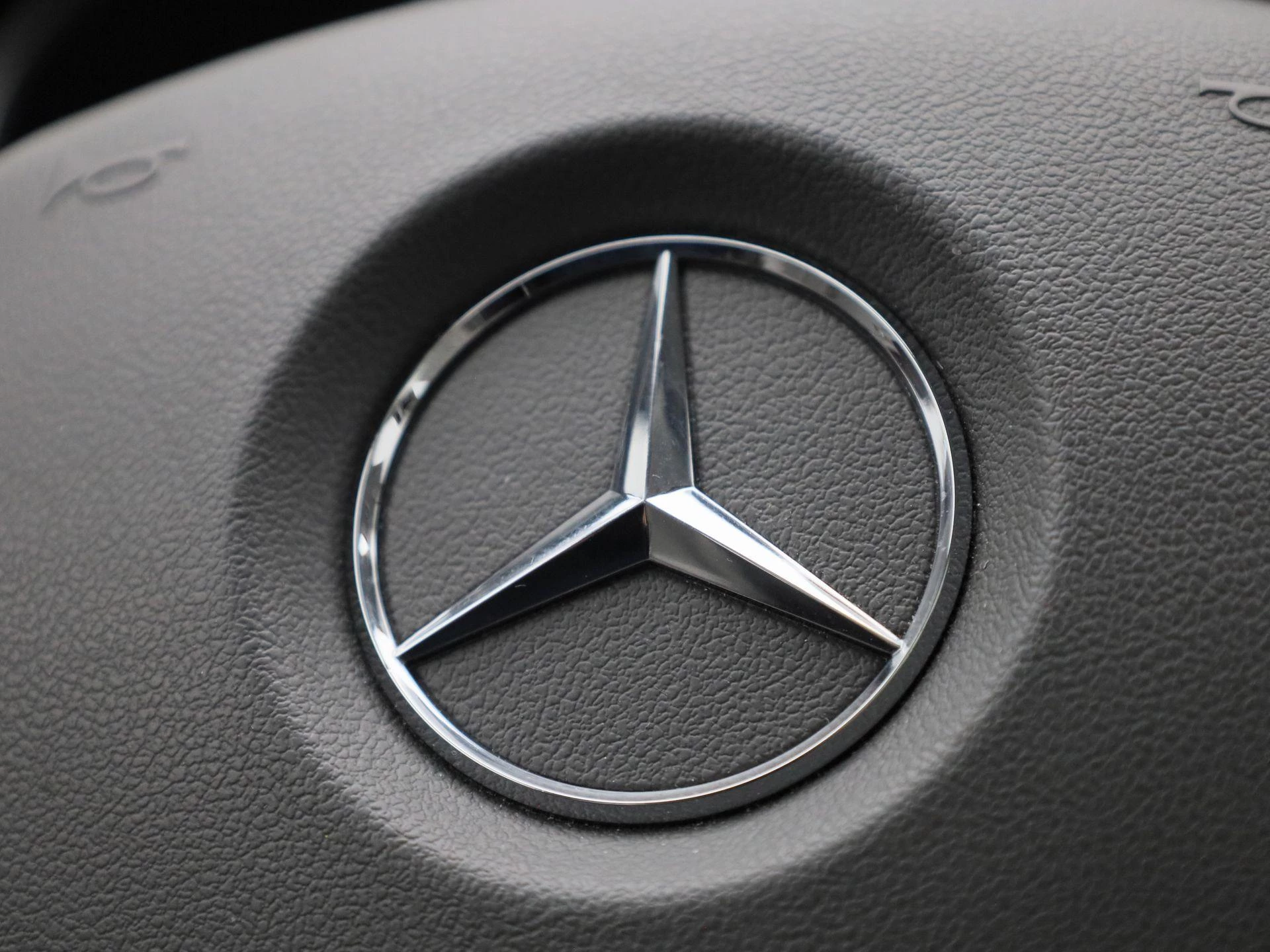 Mercedes-Benz E-Klasse 400 Edition Sport Avantgarde