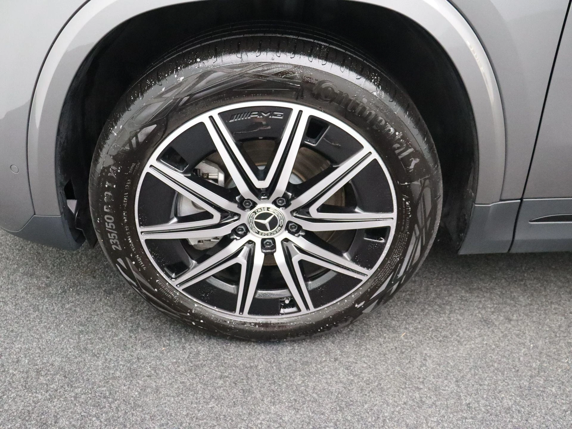 Mercedes-Benz EQA 250+ Star Edition + BURMESTER + PANO DAK + HEAD UP + CARPLAY +