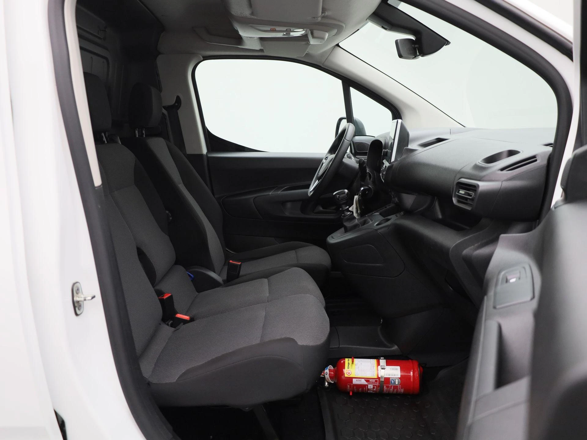 Opel-Combo-image-11