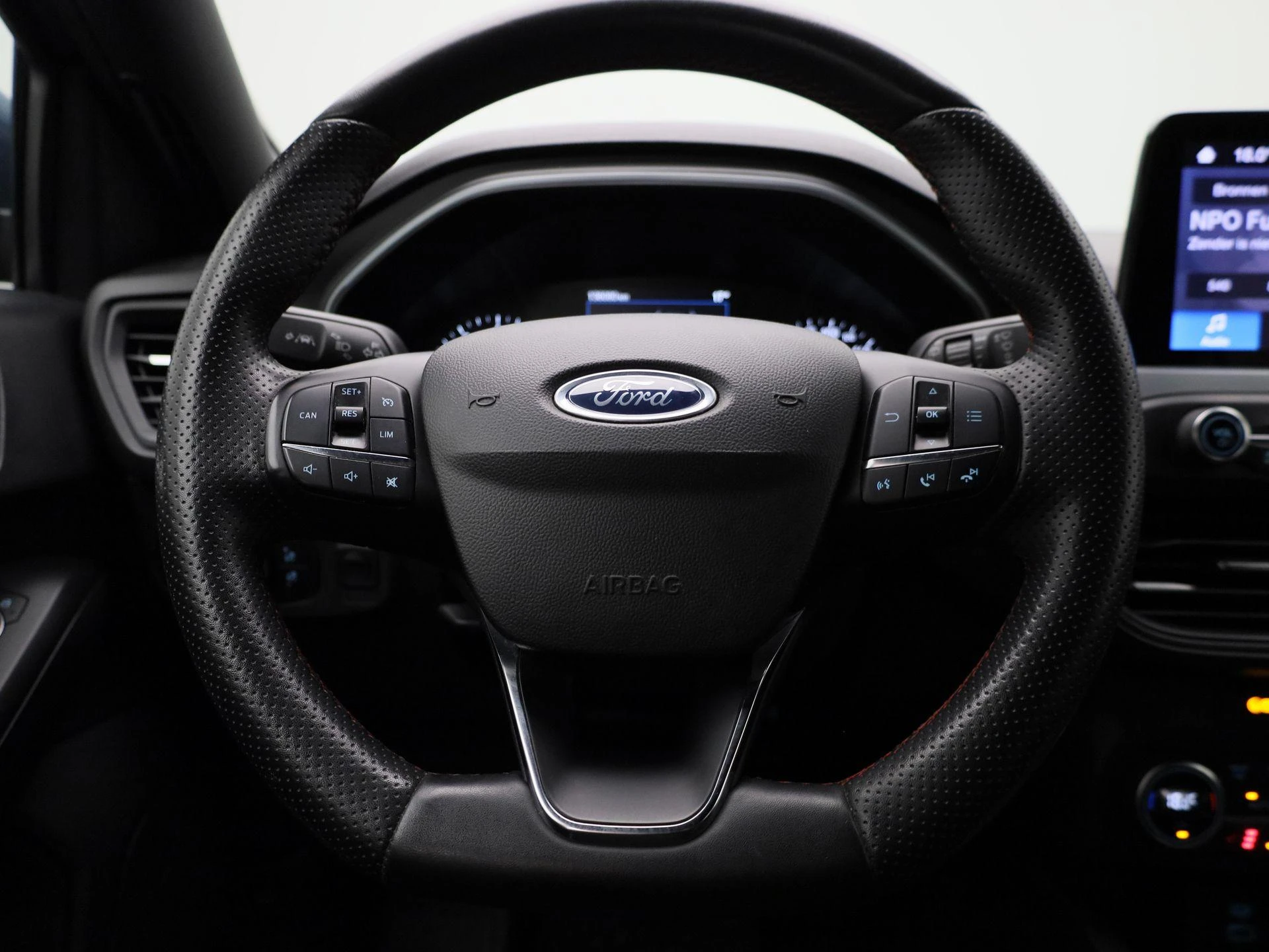 Ford-Focus-image-6