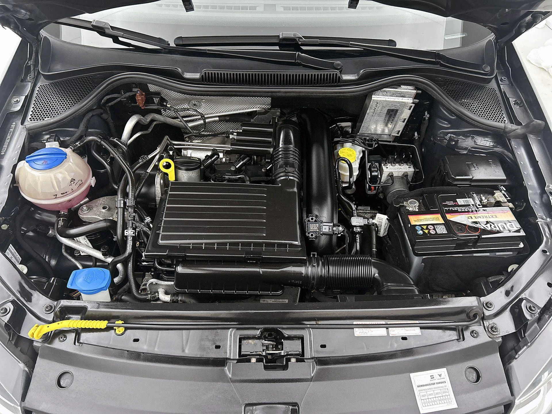 Volkswagen Polo 1.2 TSI Comfortline Business R