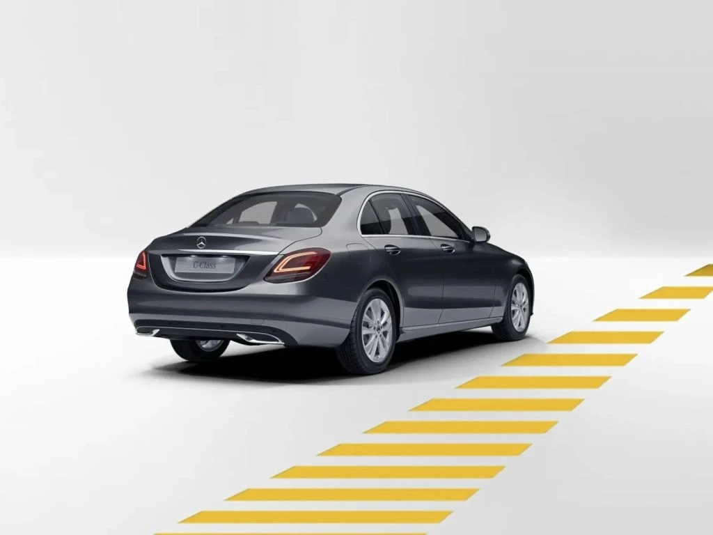 Mercedes-Benz-C-Klasse 180 CGI-image-5