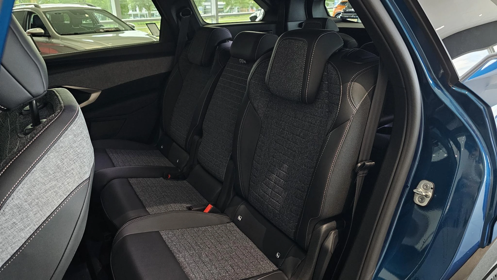 Peugeot 5008 1.2 Hybrid 145 Allure 7p