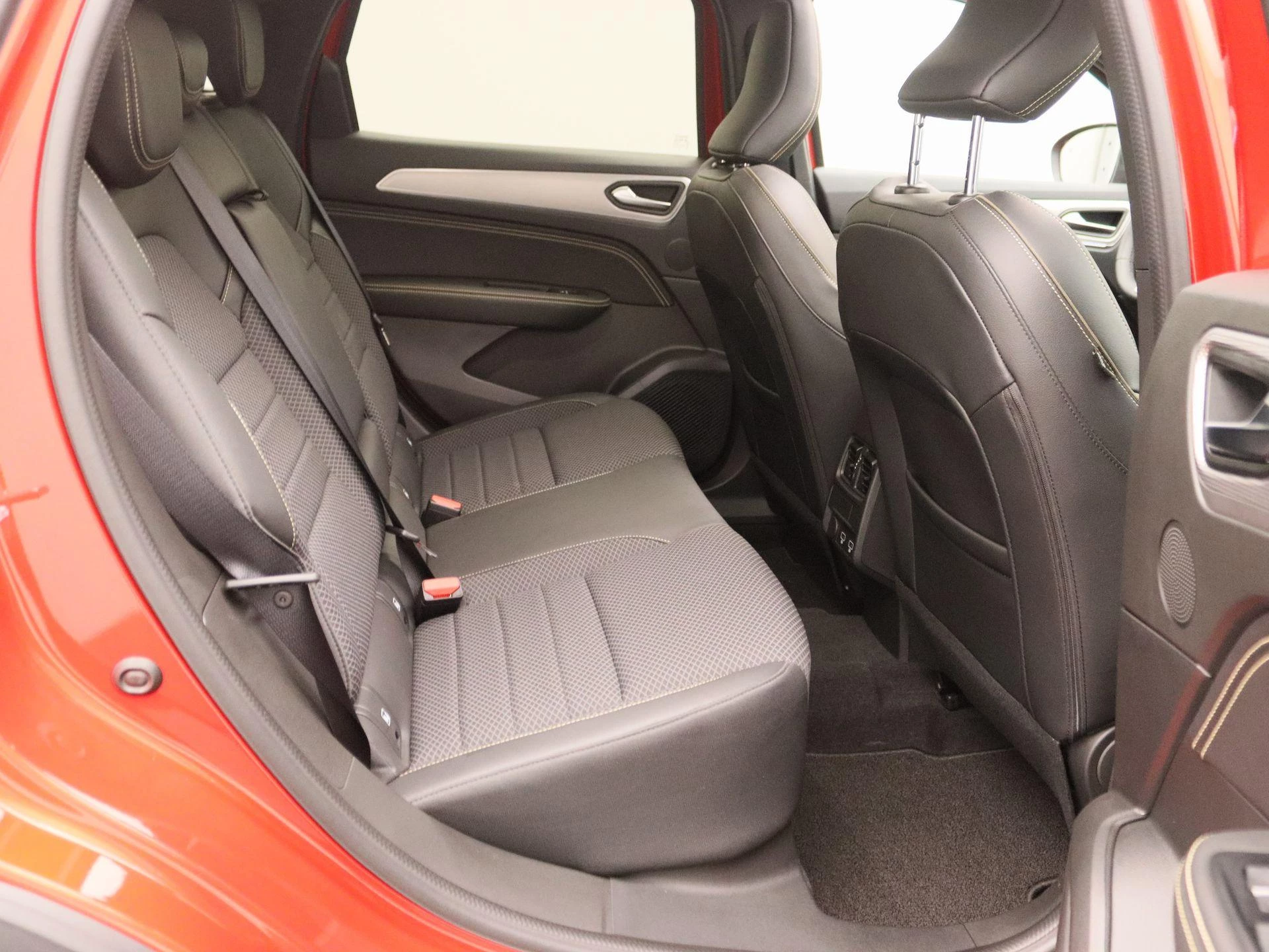 Renault Arkana E-Tech full hybrid 145 techno