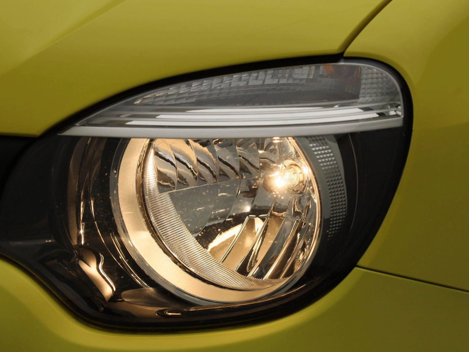 Renault-Twingo-image-13