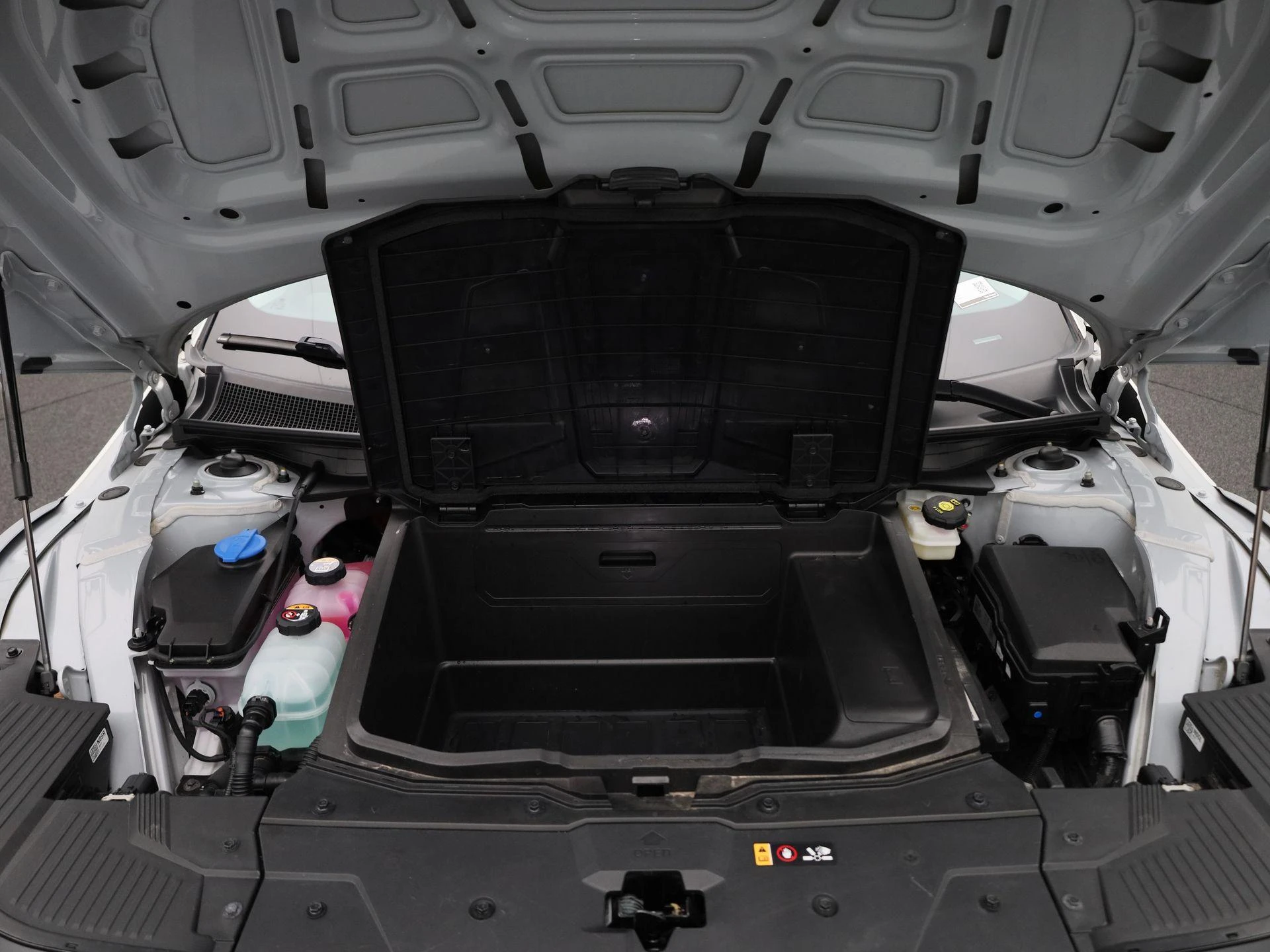 Hyundai-IONIQ 5-image-44