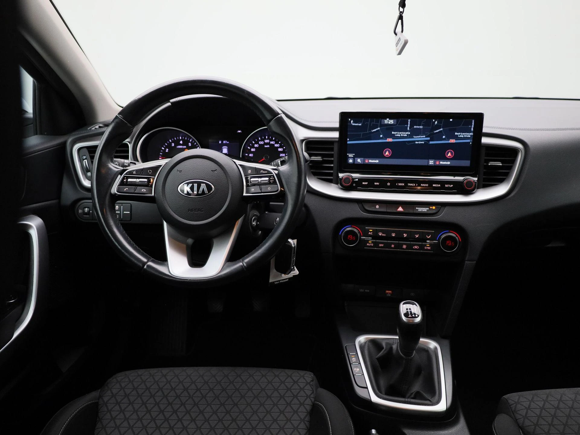 Kia-Ceed Sportswagon-image-6