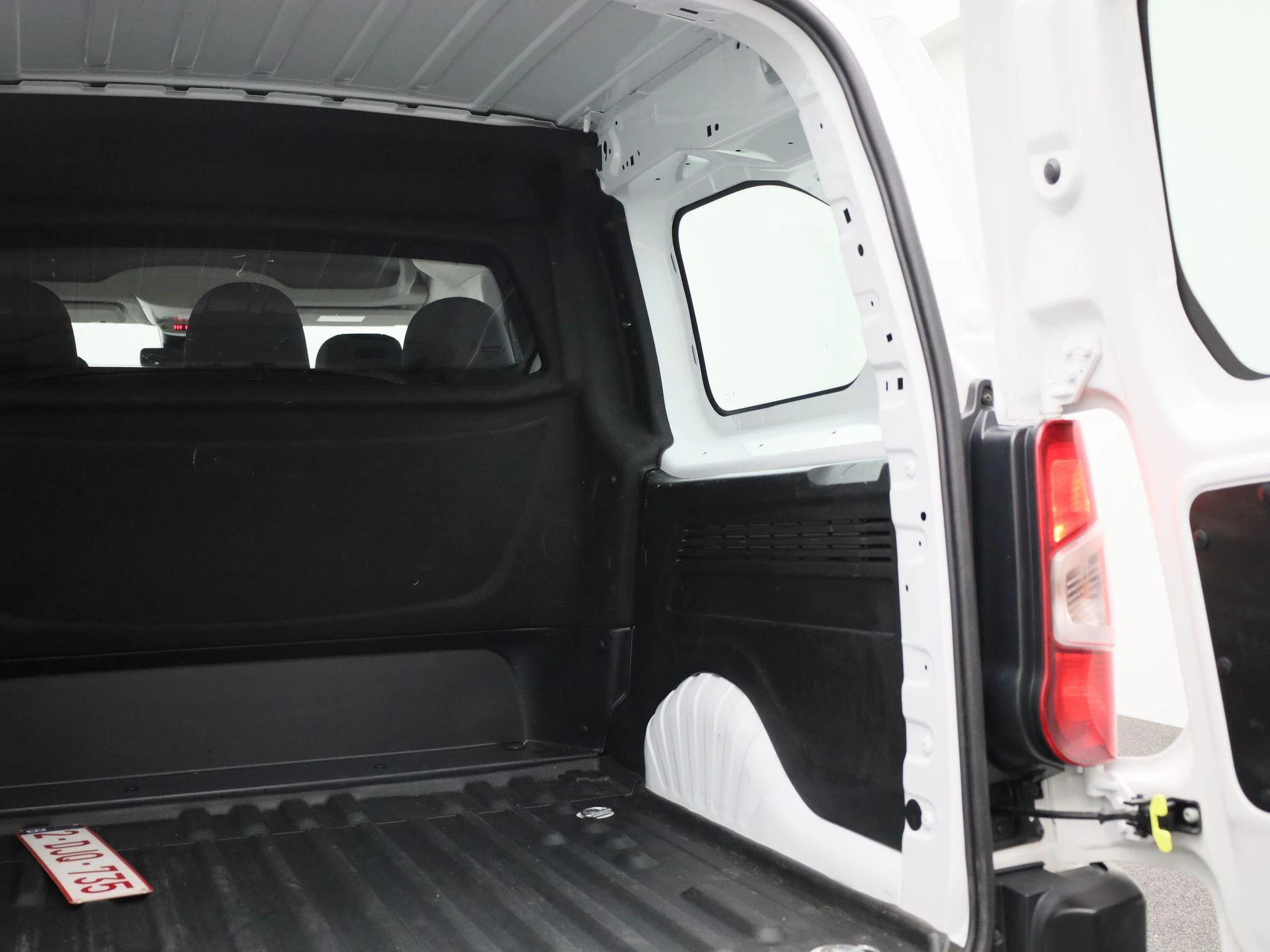 Citroën-Berlingo-image-12