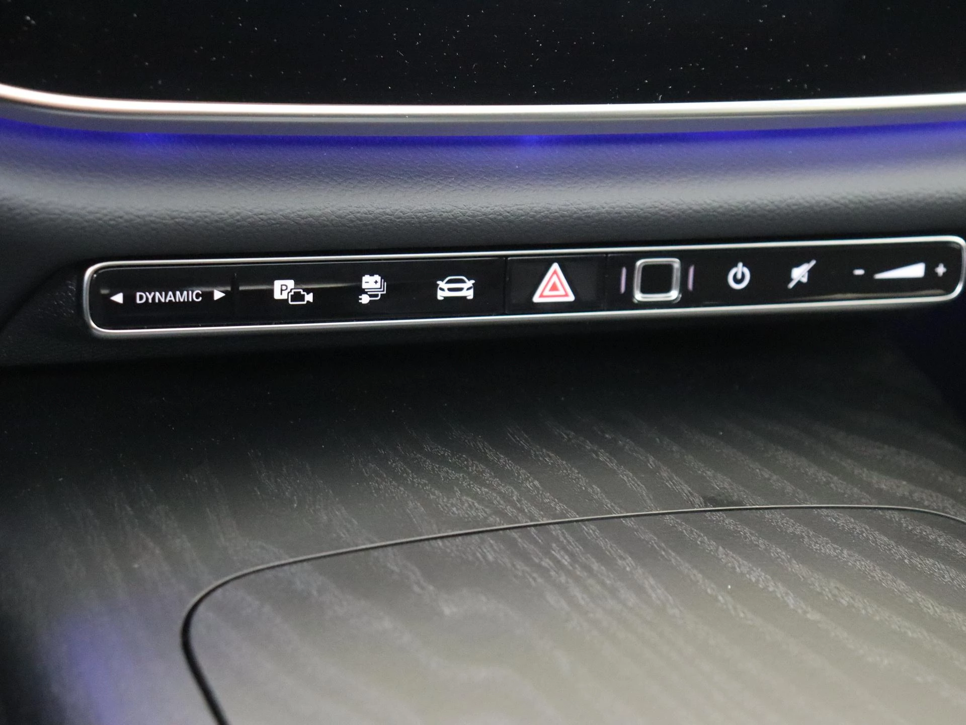 Mercedes-Benz-E-Klasse-image-19