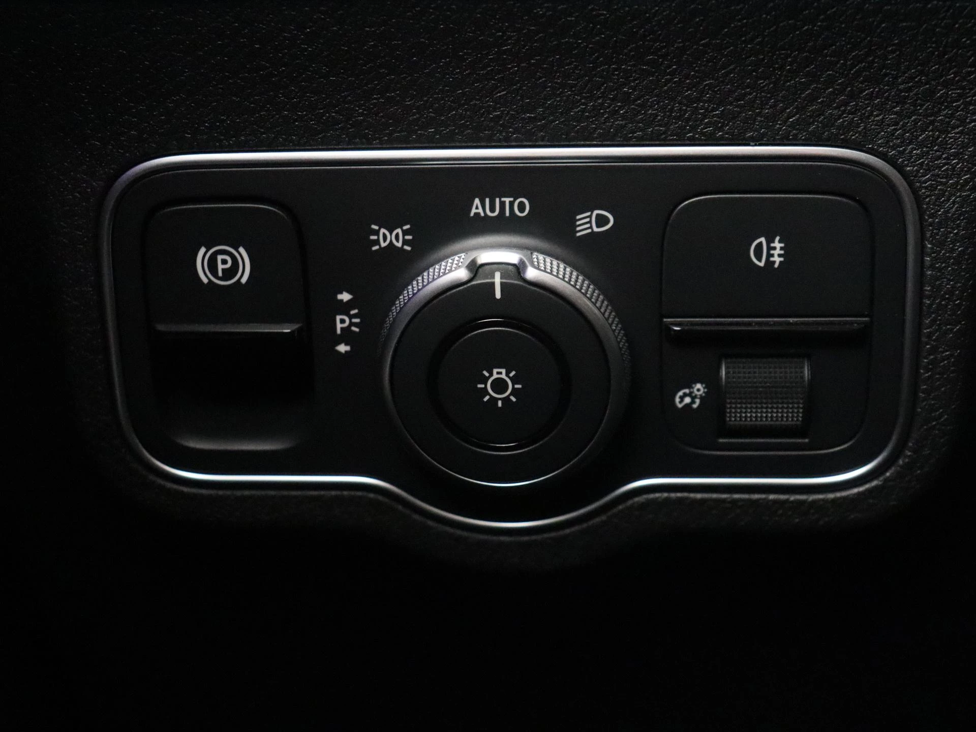 Mercedes-Benz GLB 200 Business Solution AMG 7p.