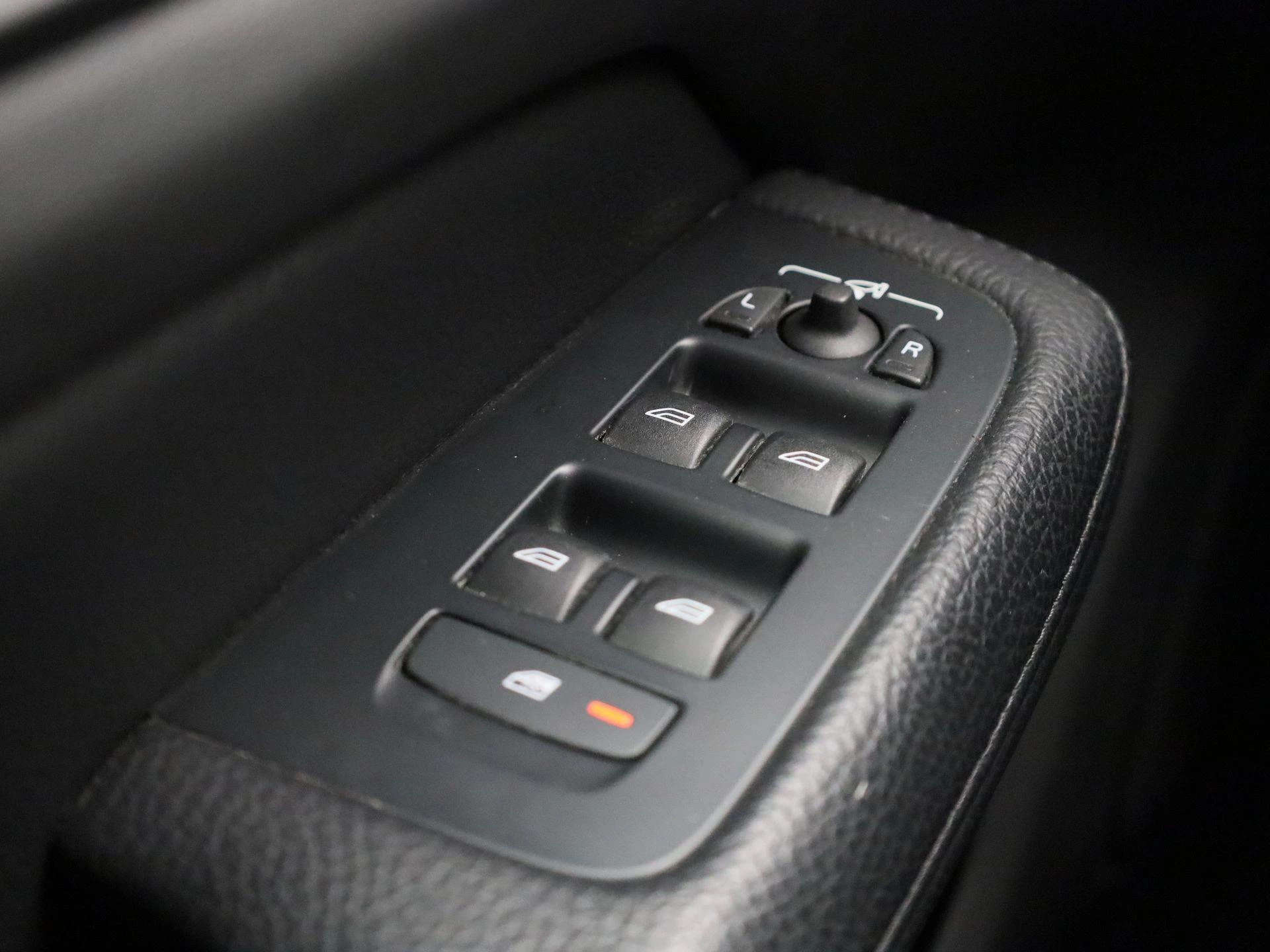 Volvo V60 2.0 T6 Recharge AWD Inscription