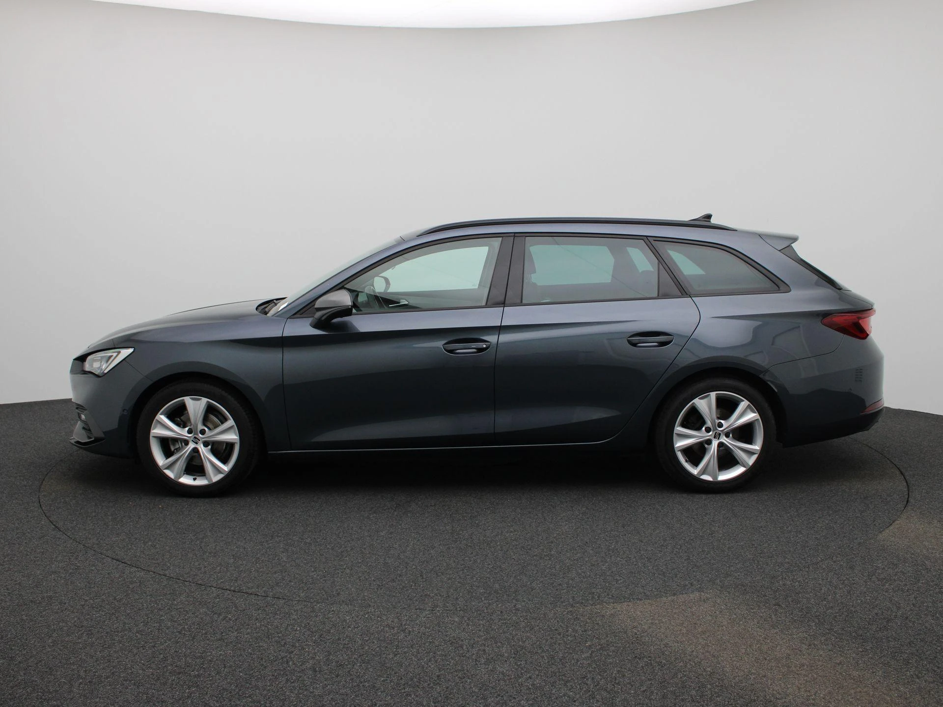 SEAT-Leon-image-3