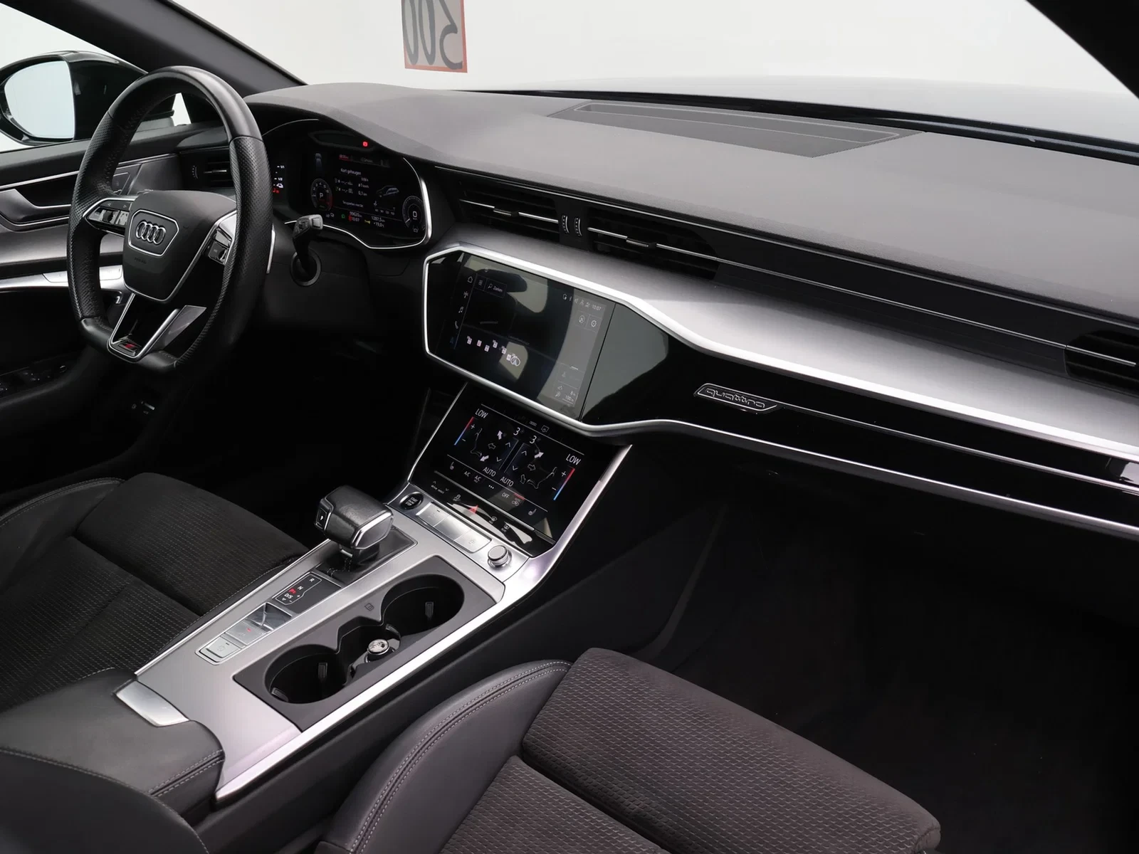 Audi A6 Avant PHEV Avant PHEV 55TFSIe QUATTRO Competition 367PK *AUTOMAAT*LEDER*ALCANTARA*ACC*PDC*CAMERA*NAVI*...*