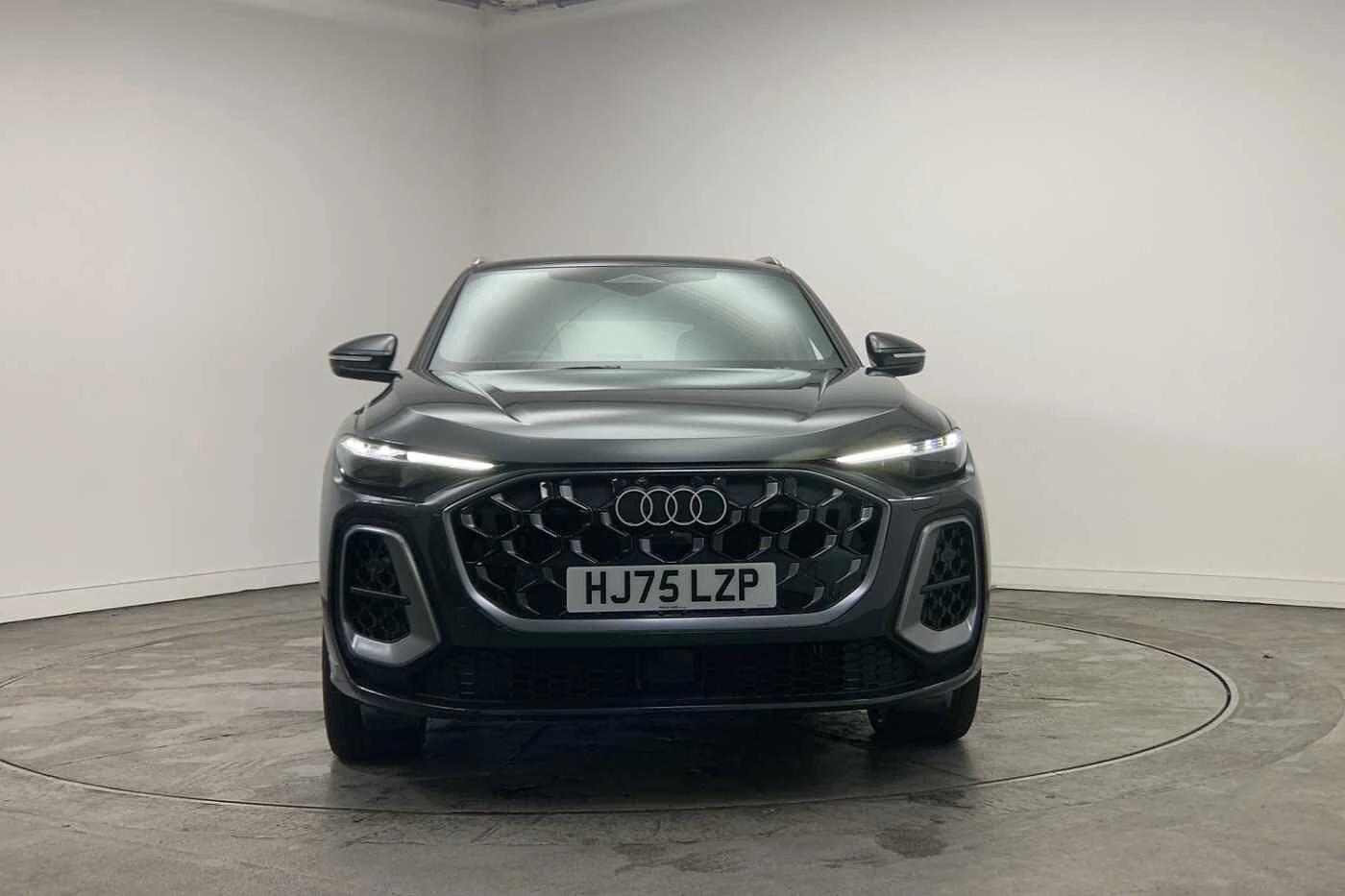 Audi-Q5-image-6