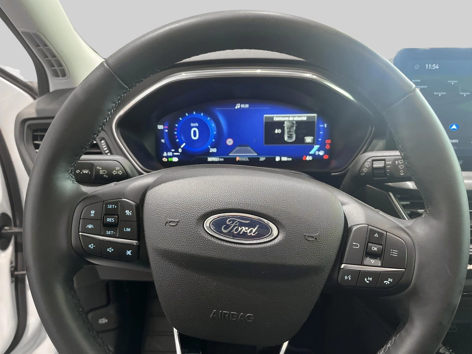 Ford Focus Clipper Active X - Leder - Pano - Uniek