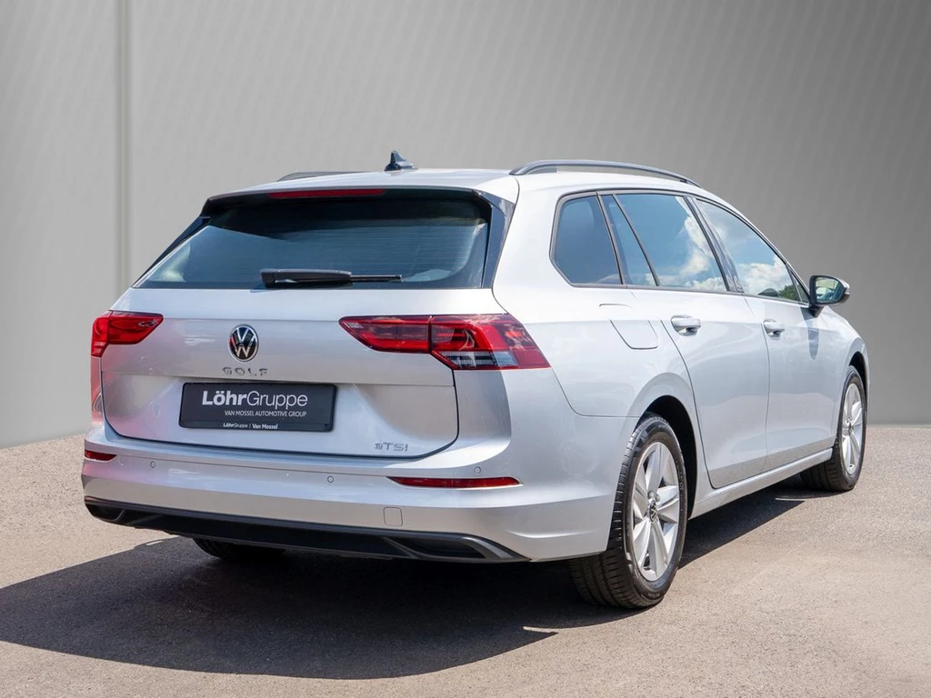 Volkswagen Golf Variant 1.5 eTSI DSG Life Business Pre