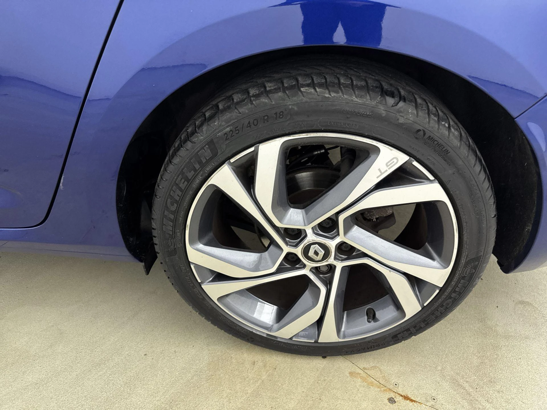 Renault-Mégane Estate-image-27